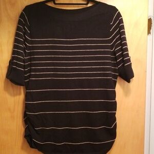 SALE 😍 4/$15!* Black/Tan Stripe Shortsleeve Sweater